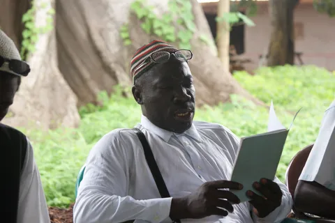 Lire les Saintes Écritures dans sa propre langue